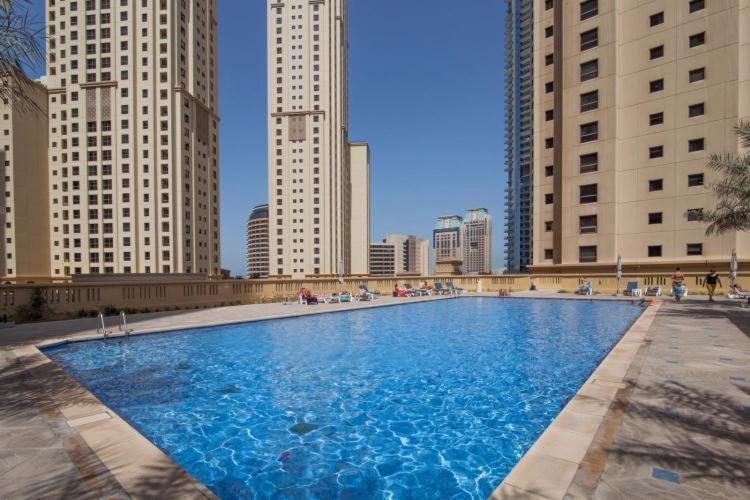 Luxury Casa - Royal Sea View Apartment Jbr Beach 2Br Dubai Dış mekan fotoğraf