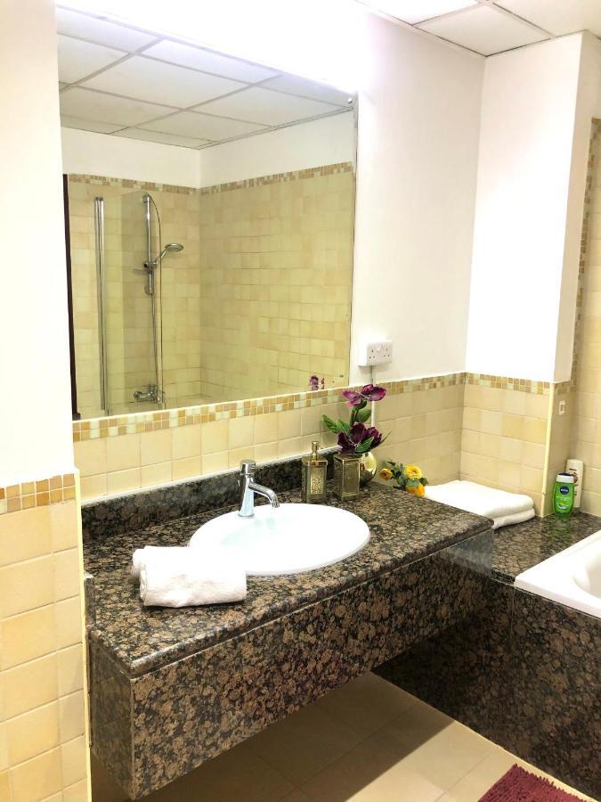 Luxury Casa - Royal Sea View Apartment Jbr Beach 2Br Dubai Dış mekan fotoğraf